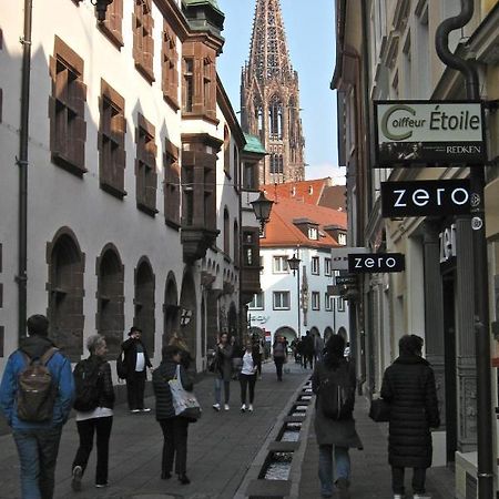Fewo - Mitten In Freiburg Екстер'єр фото